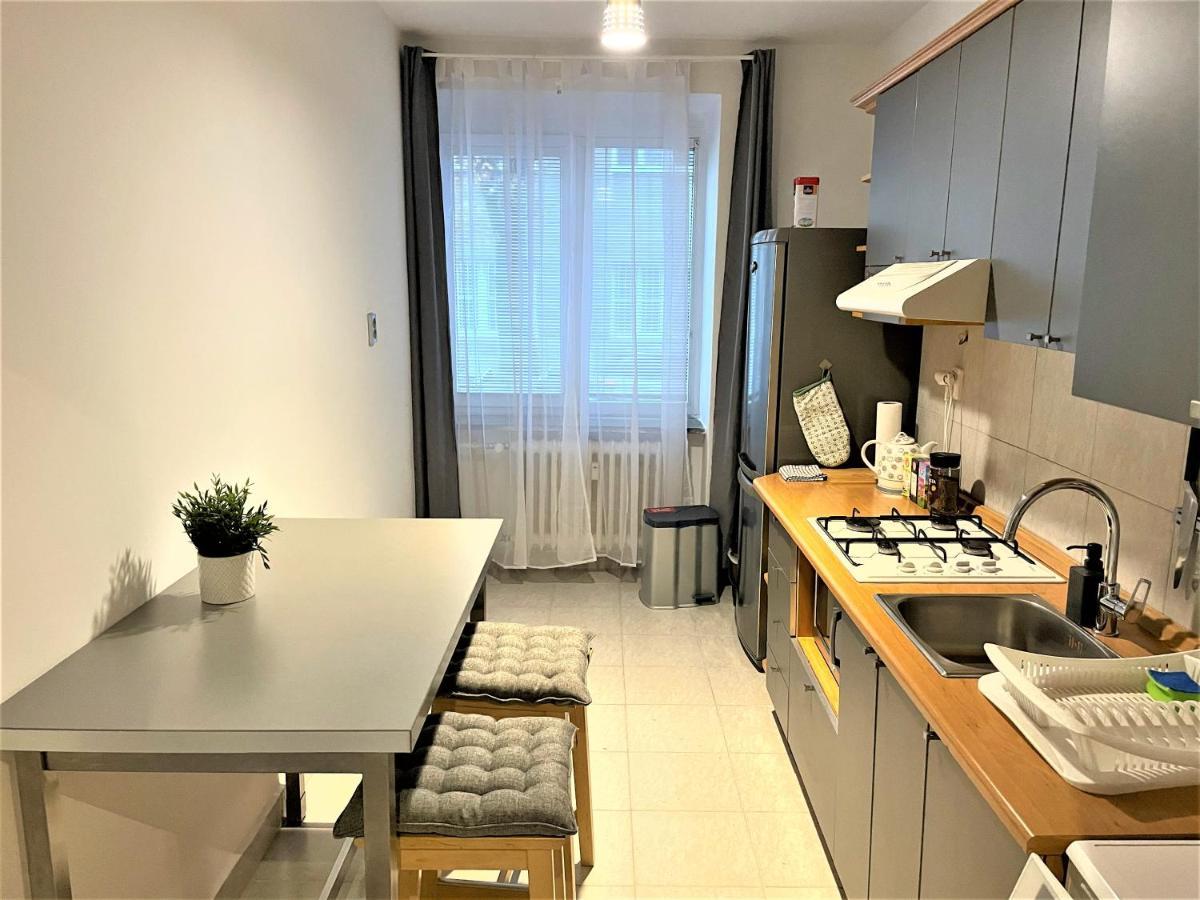 Apartment Helen - Old Town, Ac 브라티슬라바 외부 사진