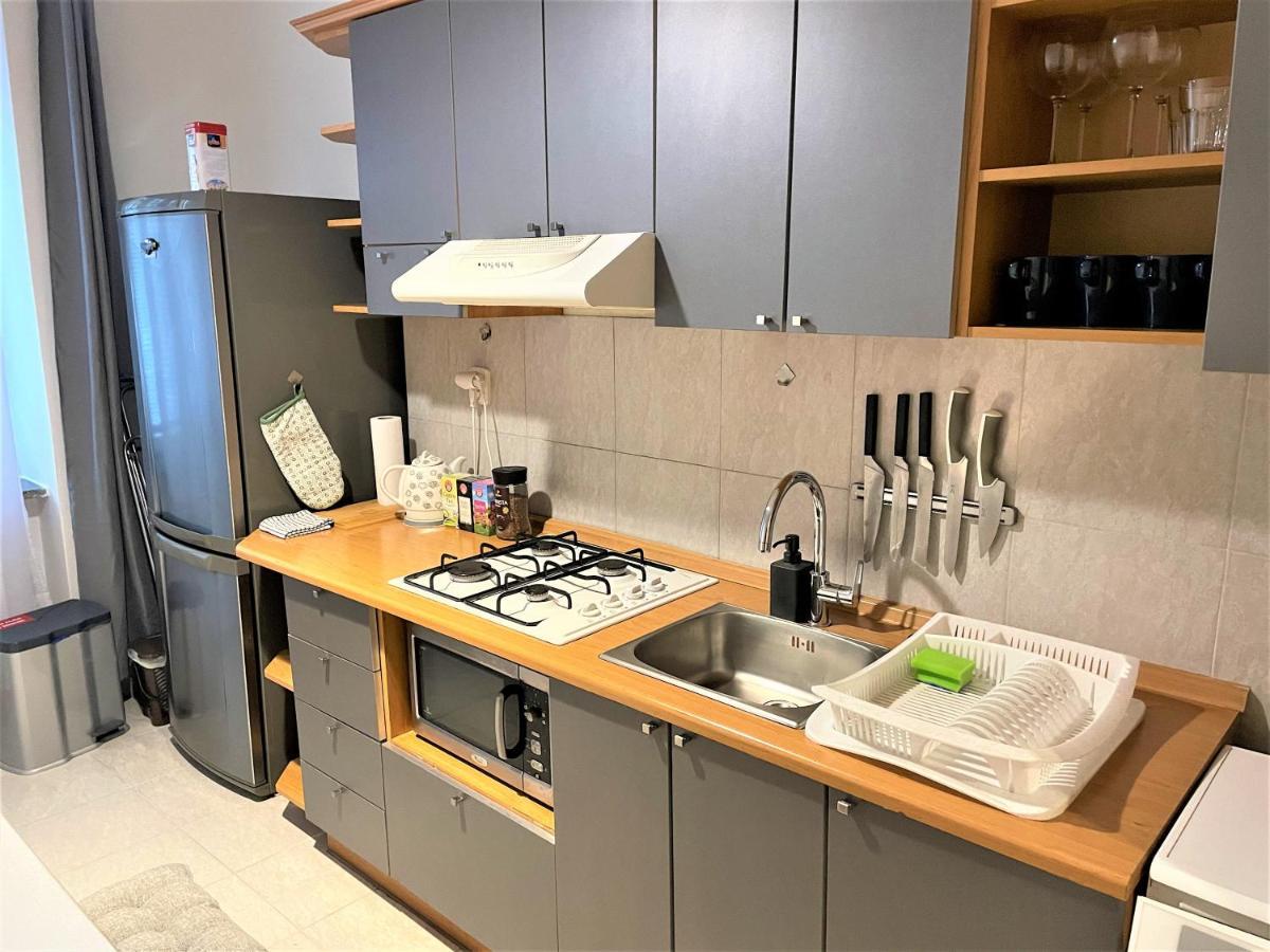 Apartment Helen - Old Town, Ac 브라티슬라바 외부 사진
