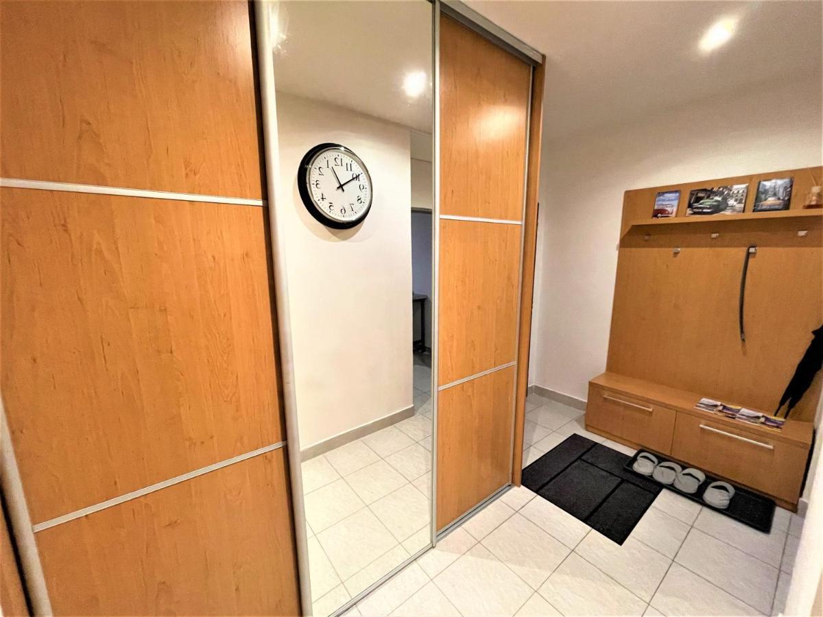Apartment Helen - Old Town, Ac 브라티슬라바 외부 사진